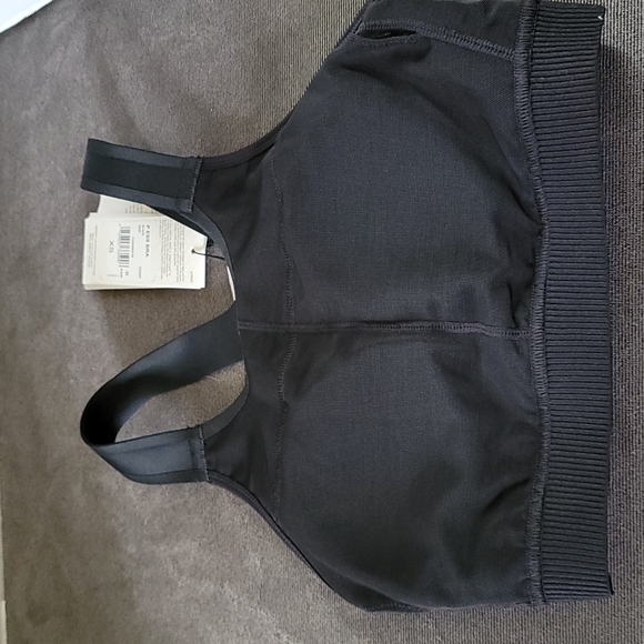 Adidas by Stella McCartney women's size XS black sports bra - Picture 8 of 15